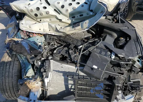 2025 Genesis Gv80 Standard из США, поврежденный, VIN KMUHFESB9SU240234